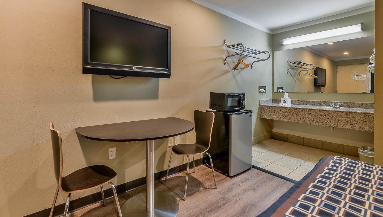 Budgetel Inn And Suites Raleigh Eksteriør bilde